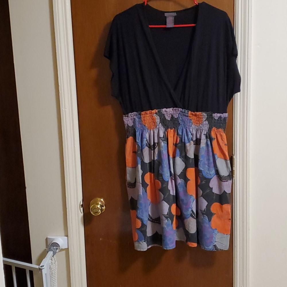 Low v neck dress